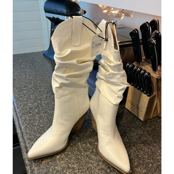 New Altar’d State Slouchy Lauren White Cowboy Boots - Picture 7 of 10